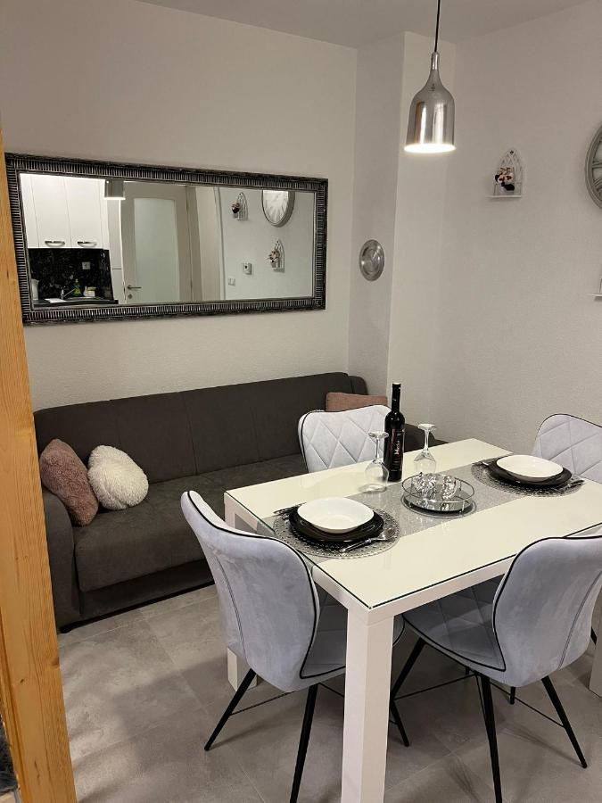 Apartmán Studio Apartman Implex Ðakovo Exteriér fotografie